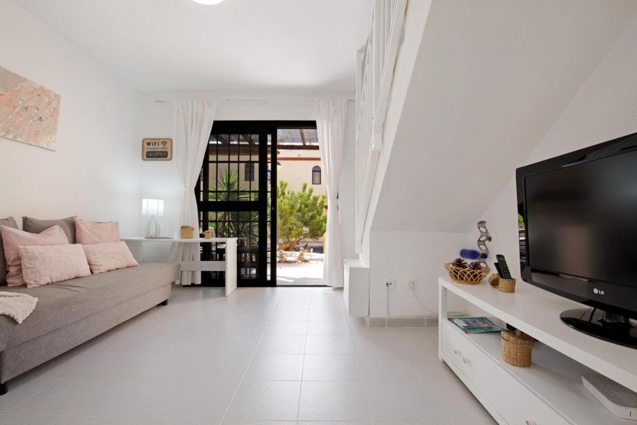 Apartamento Vista Piscina O Terraza, Wifi Gratis Costa Calma Kültér fotó